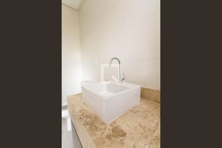 Banheiro da Suíte de apartamento à venda com 2 quartos, 57m² em Vila Rosa, Goiânia