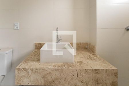 Apartamento à venda com 57m², 2 quartos e 1 vaga Apartamento à venda com 57m², 2 quartos e 1 vagaBanheiro da Suíte