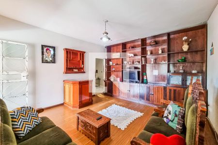 Sala 1 de casa para alugar com 6 quartos, 600m² em Europa, Belo Horizonte