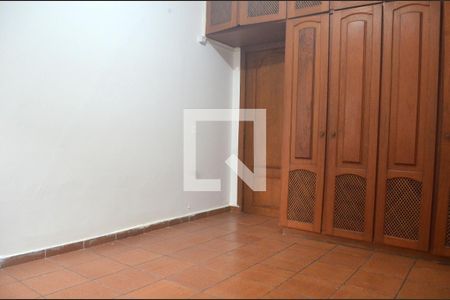 Quarto de apartamento para alugar com 2 quartos, 63m² em Itararé, São Vicente