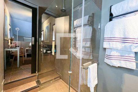 Apartamento à venda com 136m², 1 quarto e 1 vagaBanheiro 