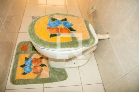 Casa à venda com 140m², 3 quartos e 2 vagasBanheiro 3