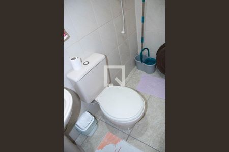 Casa à venda com 140m², 3 quartos e 2 vagasBanheiro de serviço