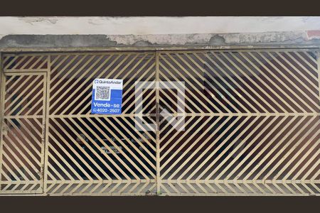 Casa à venda com 140m², 3 quartos e 2 vagasFachada