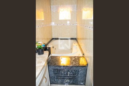 Casa à venda com 140m², 3 quartos e 2 vagasBanheiro do Quarto 3