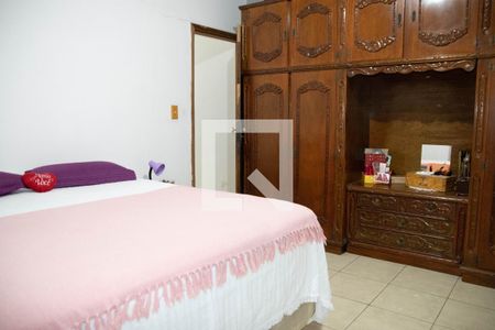 Casa à venda com 140m², 3 quartos e 2 vagasQuarto 3