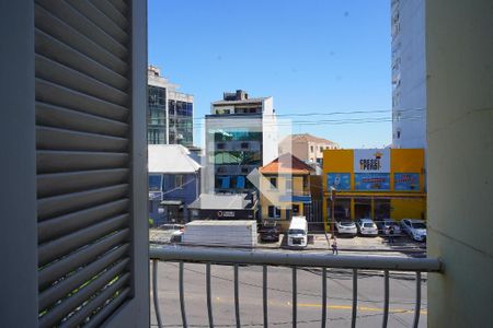 Quarto 1 - Vista de apartamento à venda com 3 quartos, 117m² em Floresta, Porto Alegre