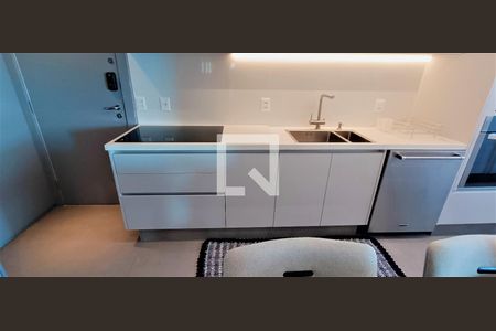 Apartamento para alugar com 136m², 3 quartos e 3 vagas Apartamento para alugar com 136m², 3 quartos e 3 vagasCozinha