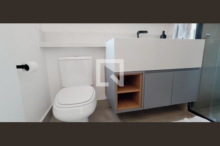 Apartamento para alugar com 136m², 3 quartos e 3 vagas Apartamento para alugar com 136m², 3 quartos e 3 vagasBanheiro da Suíte 2