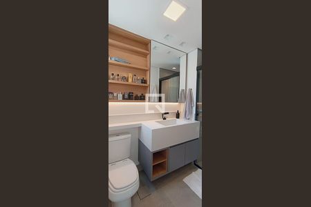 Apartamento para alugar com 136m², 3 quartos e 3 vagas Apartamento para alugar com 136m², 3 quartos e 3 vagasBanheiro da Suíte 2