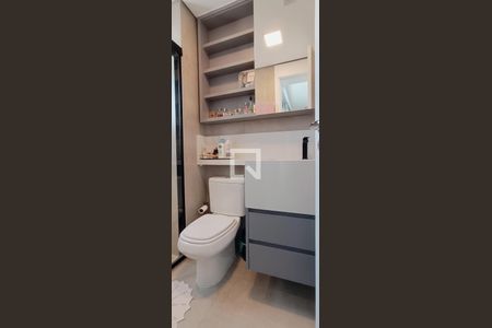 Apartamento para alugar com 136m², 3 quartos e 3 vagas Apartamento para alugar com 136m², 3 quartos e 3 vagasBanheiro da Suíte master