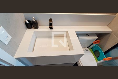 Apartamento para alugar com 136m², 3 quartos e 3 vagas Apartamento para alugar com 136m², 3 quartos e 3 vagasBanheiro da Suíte 3