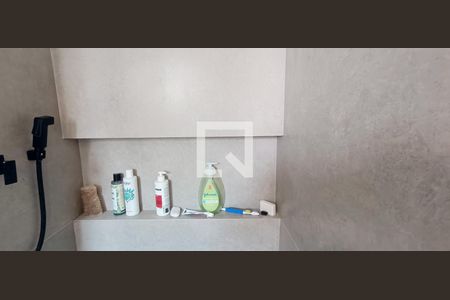 Apartamento para alugar com 136m², 3 quartos e 3 vagas Apartamento para alugar com 136m², 3 quartos e 3 vagasBanheiro da Suíte 2