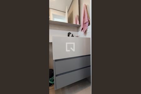 Apartamento para alugar com 136m², 3 quartos e 3 vagas Apartamento para alugar com 136m², 3 quartos e 3 vagasBanheiro da Suíte master