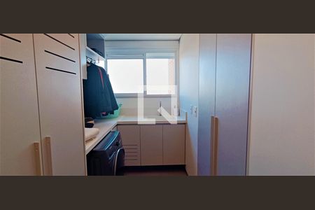 Apartamento para alugar com 136m², 3 quartos e 3 vagas Apartamento para alugar com 136m², 3 quartos e 3 vagasÁrea de Serviço