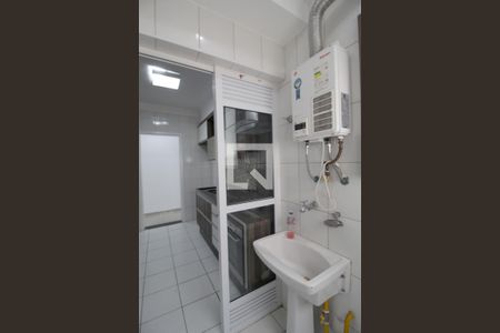 Apartamento para alugar com 78m², 2 quartos e 1 vagaÁrea de Serviço