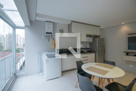 Apartamento para alugar com 35m², 1 quarto e 1 vaga Apartamento para alugar com 35m², 1 quarto e 1 vagaSala