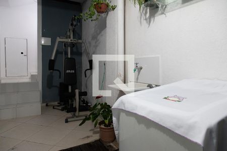 Casa de condomínio à venda com 320m², 6 quartos e 1 vagaLavanderia 