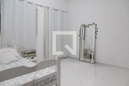 Casa de condomínio à venda com 320m², 6 quartos e 1 vagaQuarto 4