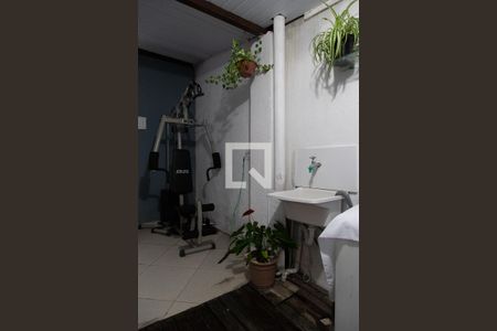 Casa de condomínio à venda com 320m², 6 quartos e 1 vagaLavanderia 