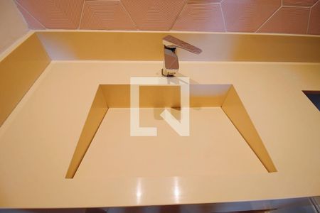 Apartamento à venda com 71m², 2 quartos e 2 vagas Apartamento à venda com 71m², 2 quartos e 2 vagasBanheiro
