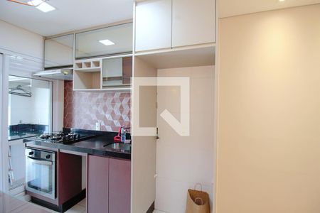 Cozinha de apartamento à venda com 2 quartos, 71m² em Morumbi, São Paulo