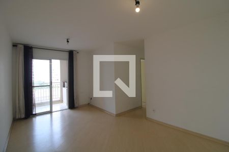 Sala de apartamento à venda com 3 quartos, 74m² em Usina Piratininga, São Paulo