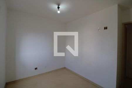 Apartamento à venda com 74m², 3 quartos e 1 vagaQuarto 2