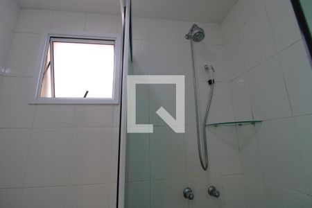 Apartamento à venda com 74m², 3 quartos e 1 vagaChuveiro banheiro da suíte