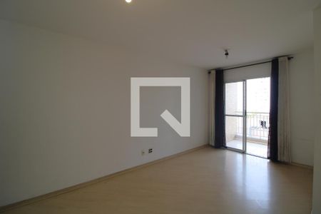 Sala de apartamento à venda com 3 quartos, 74m² em Usina Piratininga, São Paulo