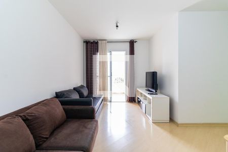 Sala de apartamento para alugar com 3 quartos, 74m² em Usina Piratininga, São Paulo