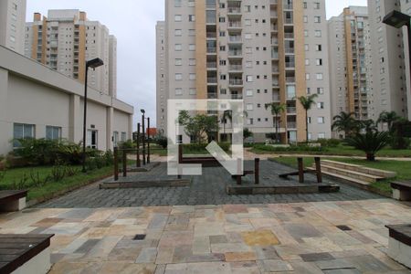 Apartamento à venda com 74m², 3 quartos e 1 vagaÁrea comum