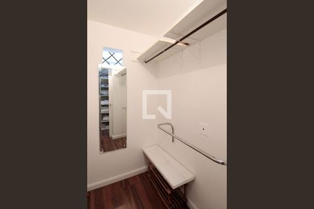 Apartamento para alugar com 120m², 1 quarto e 1 vagaCloset da suíte