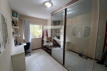 Casa à venda com 550m², 3 quartos e 2 vagas Casa à venda com 550m², 3 quartos e 2 vagasCloset