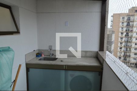 Apartamento para alugar com 121m², 2 quartos e 1 vagaÁrea de Serviço