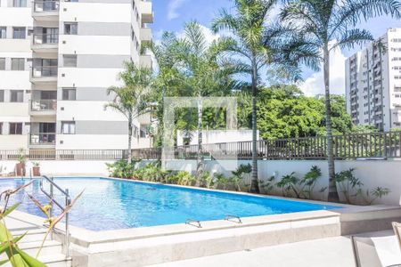 Apartamento para alugar com 121m², 2 quartos e 1 vagaÁrea comum - Piscina