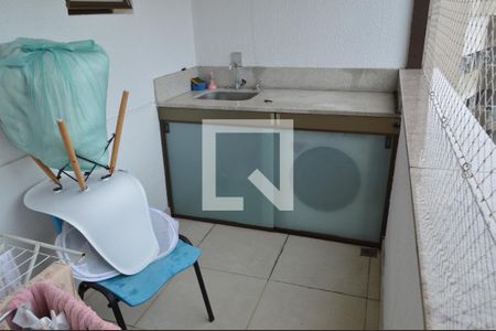 Apartamento para alugar com 121m², 2 quartos e 1 vagaÁrea de Serviço