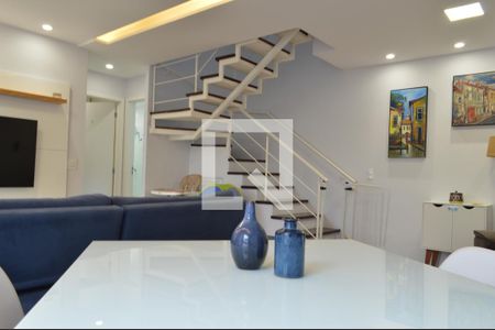 Sala de apartamento para alugar com 2 quartos, 121m² em Pechincha, Rio de Janeiro