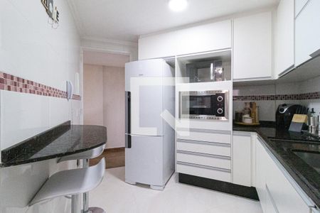 Apartamento à venda com 56m², 2 quartos e 1 vagaCozinha e área de serviço