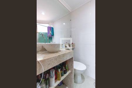 Apartamento à venda com 56m², 2 quartos e 1 vagaBanheiro