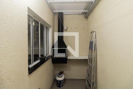 Casa de condomínio à venda com 55m², 2 quartos e 1 vagaÁrea de Serviço