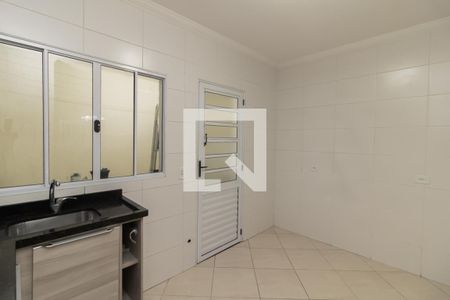 Casa de condomínio à venda com 55m², 2 quartos e 1 vagaCozinha