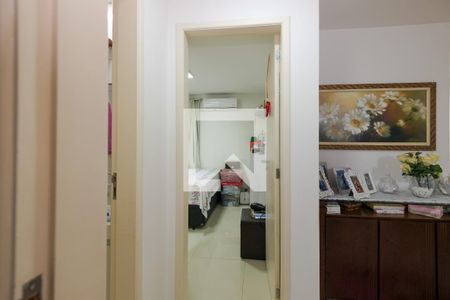 Apartamento à venda com 67m², 2 quartos e 1 vagaCorredor