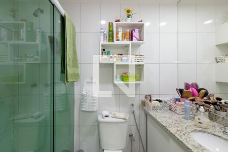 Apartamento à venda com 67m², 2 quartos e 1 vagaBanheiro da Suíte