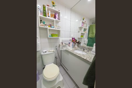 Apartamento à venda com 67m², 2 quartos e 1 vagaBanheiro da Suíte