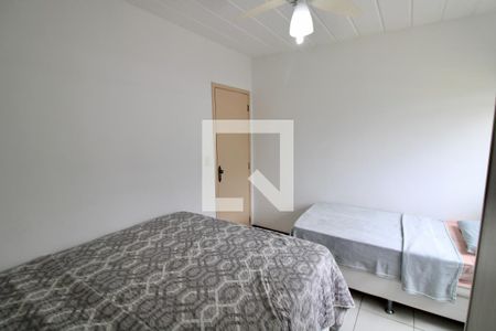 Quarto 1 de apartamento para alugar com 2 quartos, 55m² em Vargem Pequena, Rio de Janeiro