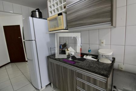 Apartamento à venda com 55m², 2 quartos e 1 vaga Apartamento à venda com 55m², 2 quartos e 1 vagaCozinha