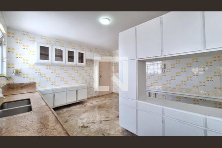Cozinha de apartamento para alugar com 3 quartos, 213m² em Lapa, São Paulo