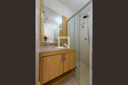 Apartamento à venda com 69m², 2 quartos e 1 vaga Apartamento à venda com 69m², 2 quartos e 1 vagaBanheiro