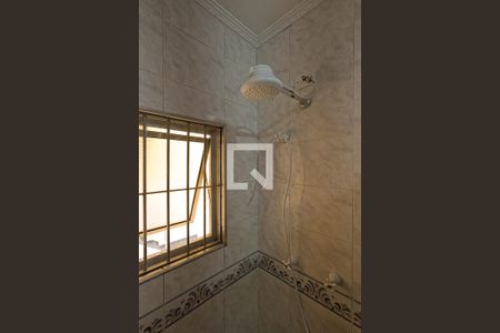 Casa para alugar com 290m², 3 quartos e 4 vagasBanheiro